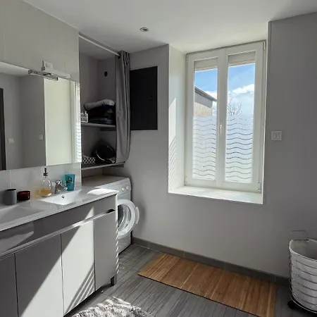 Holiday home Maison Hemera, Pause En Auvergne