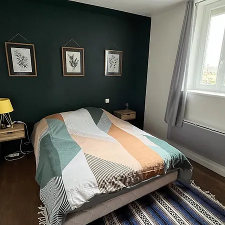 Maison Hemera, Pause En Auvergne * Lapeyrouse