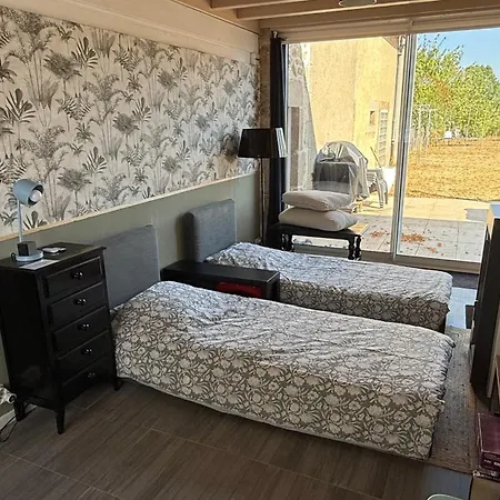 Vakantiehuis Maison Hemera, Pause En Auvergne Lapeyrouse
