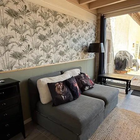 Maison Hemera, Pause En Auvergne *